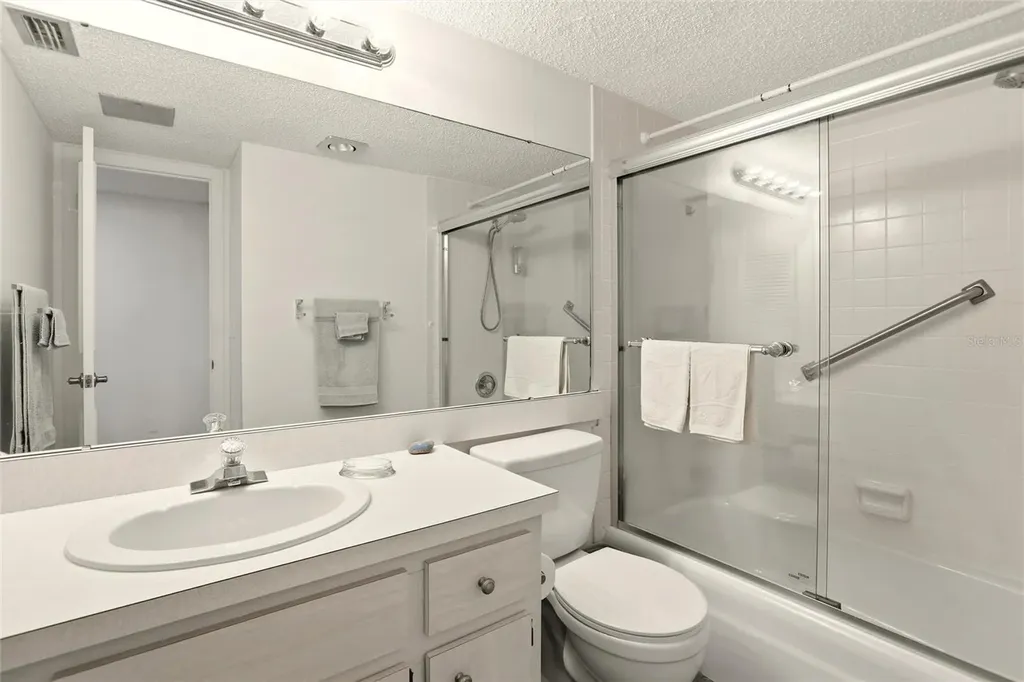 1400 1st Avenue W Bradenton FL 34205