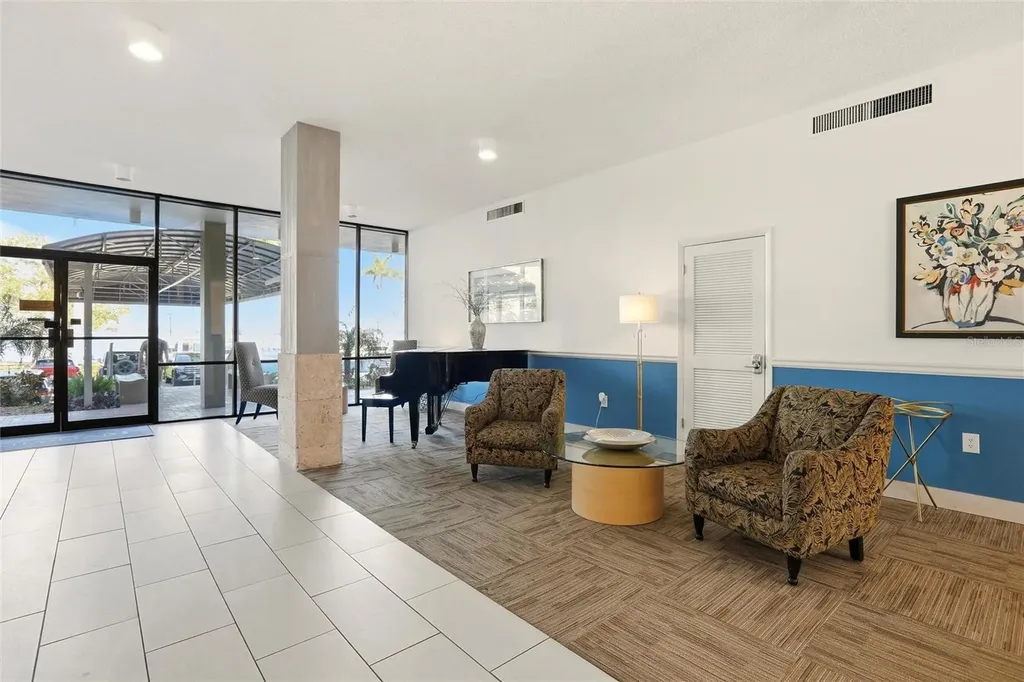 1400 1st Avenue W Bradenton FL 34205