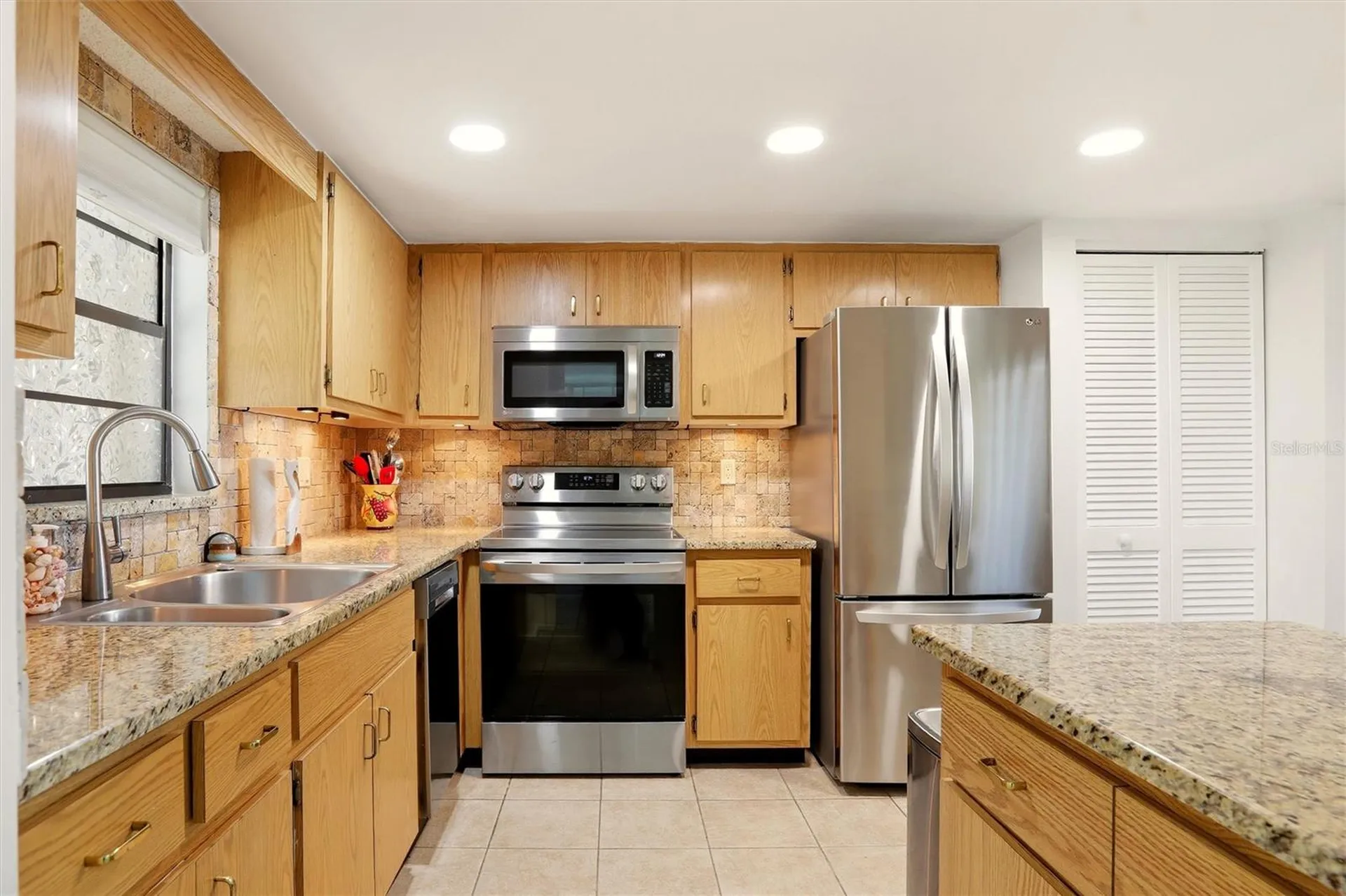 1400 1st Avenue W Bradenton FL 34205