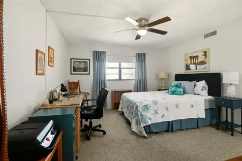 1400 1st Avenue W Bradenton FL 34205