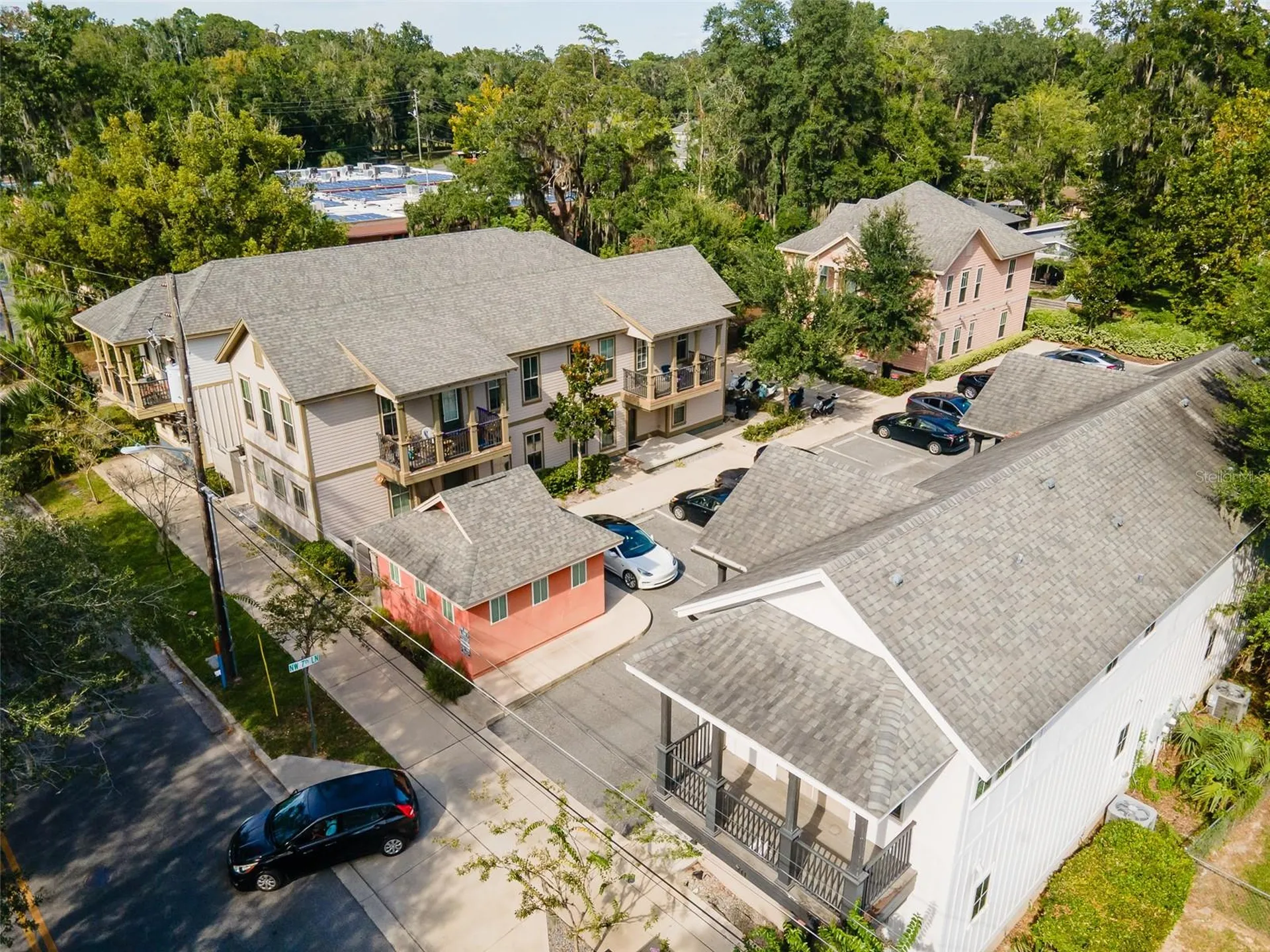711 NW 10th Street Gainesville FL 32601
