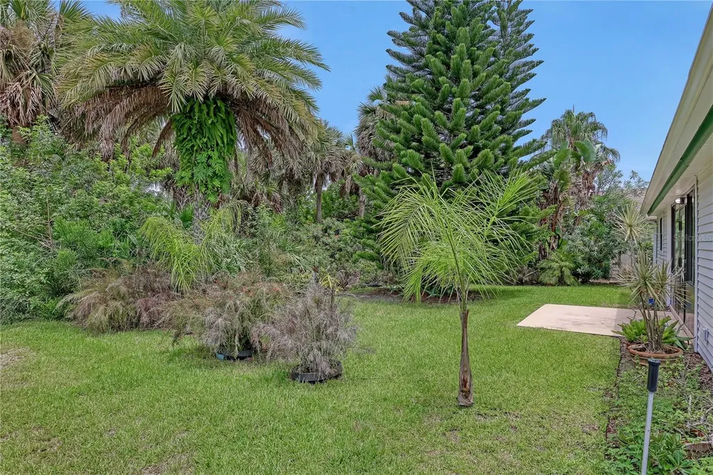 778 Pine Shores Circle New Smyrna Beach FL 32168