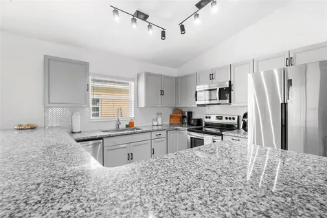 127 Sundown Court Davenport FL 33896