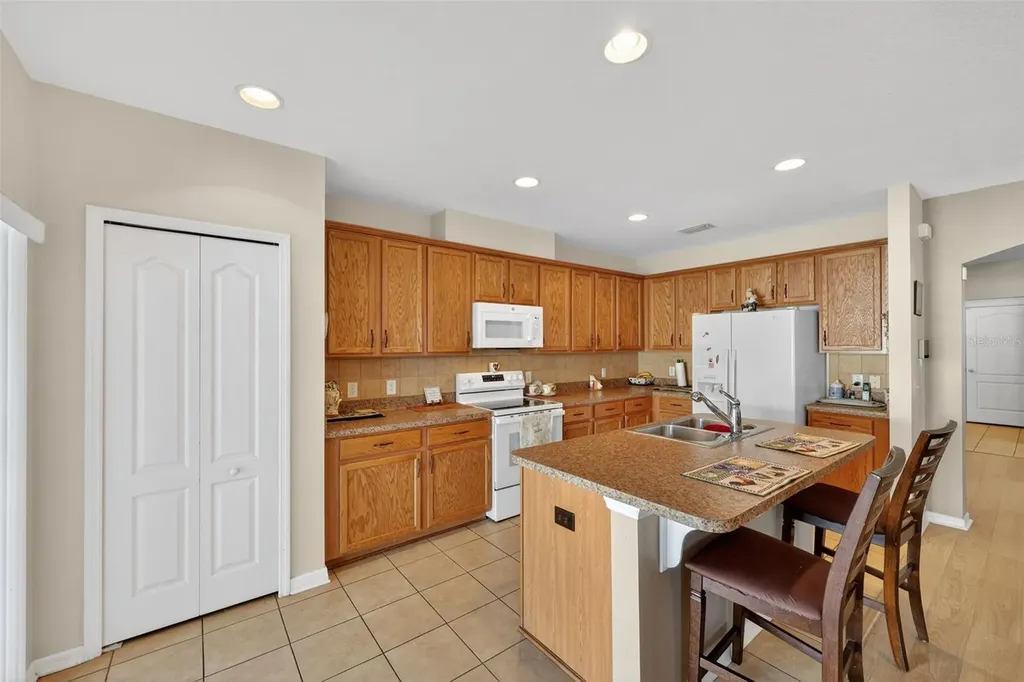 12637 Belcroft Drive Riverview FL 33579