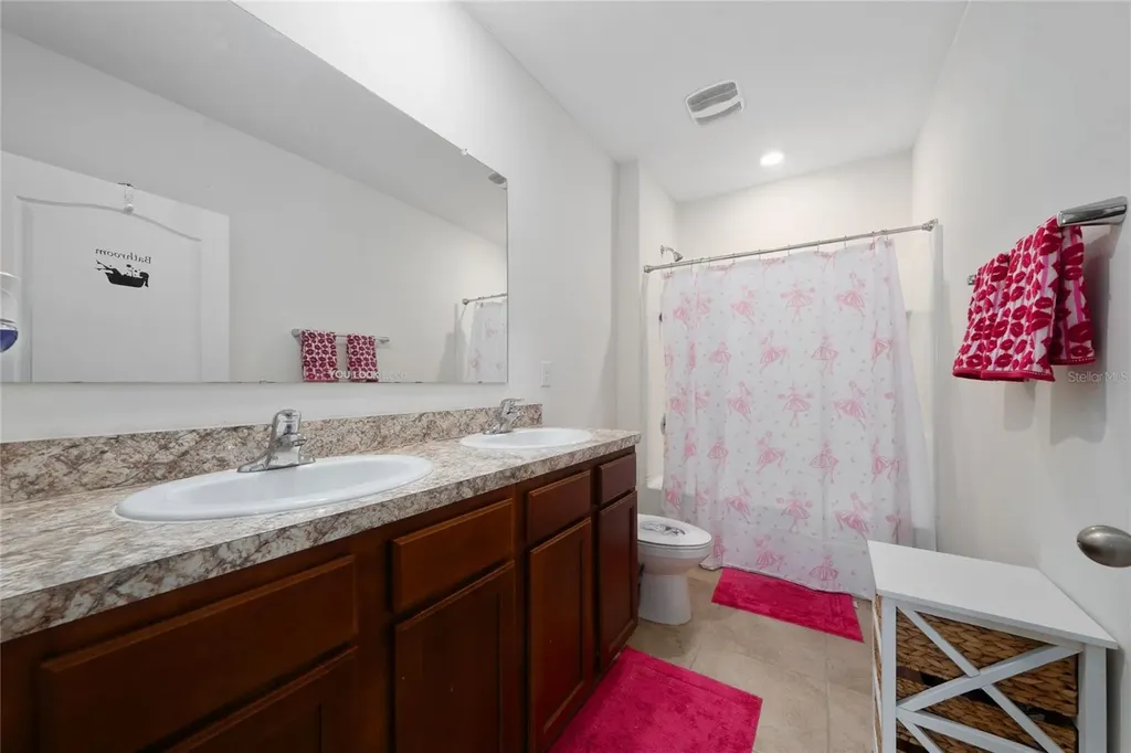 297 Gina Lane Davenport FL 33837