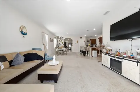 297 Gina Lane Davenport FL 33837