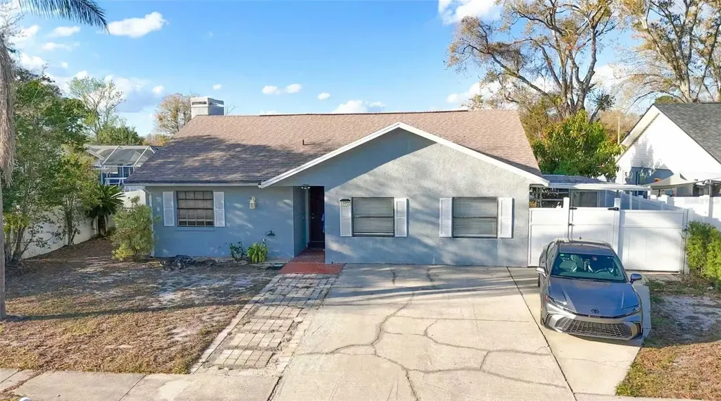 10922 Tailfeather Court Tampa FL 33625