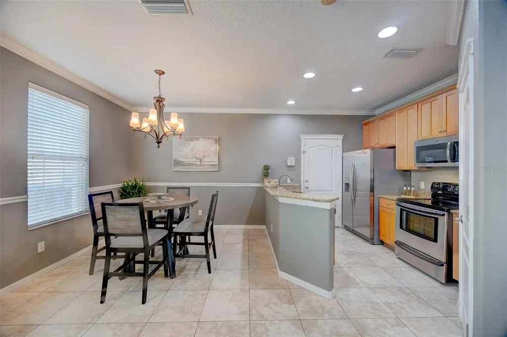 6020 Fishhawk Crossing Boulevard Lithia FL 33547