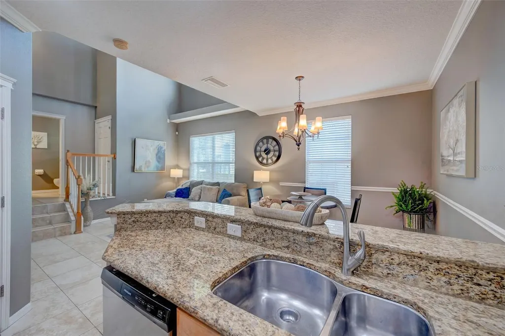 6020 Fishhawk Crossing Boulevard Lithia FL 33547