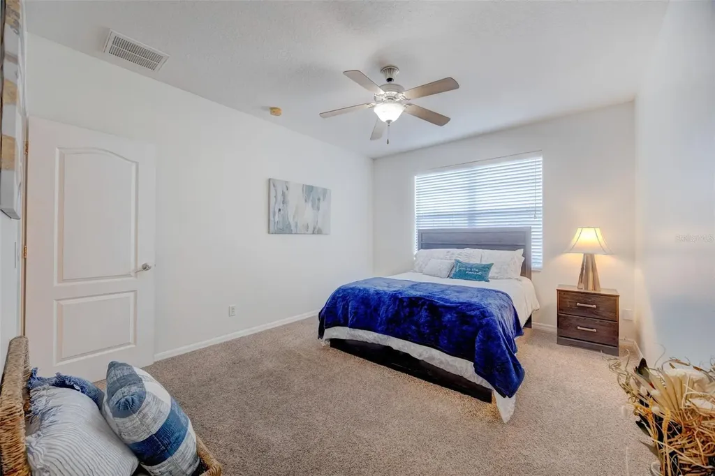 6020 Fishhawk Crossing Boulevard Lithia FL 33547