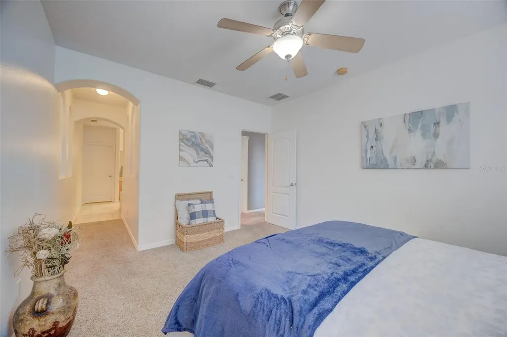 6020 Fishhawk Crossing Boulevard Lithia FL 33547