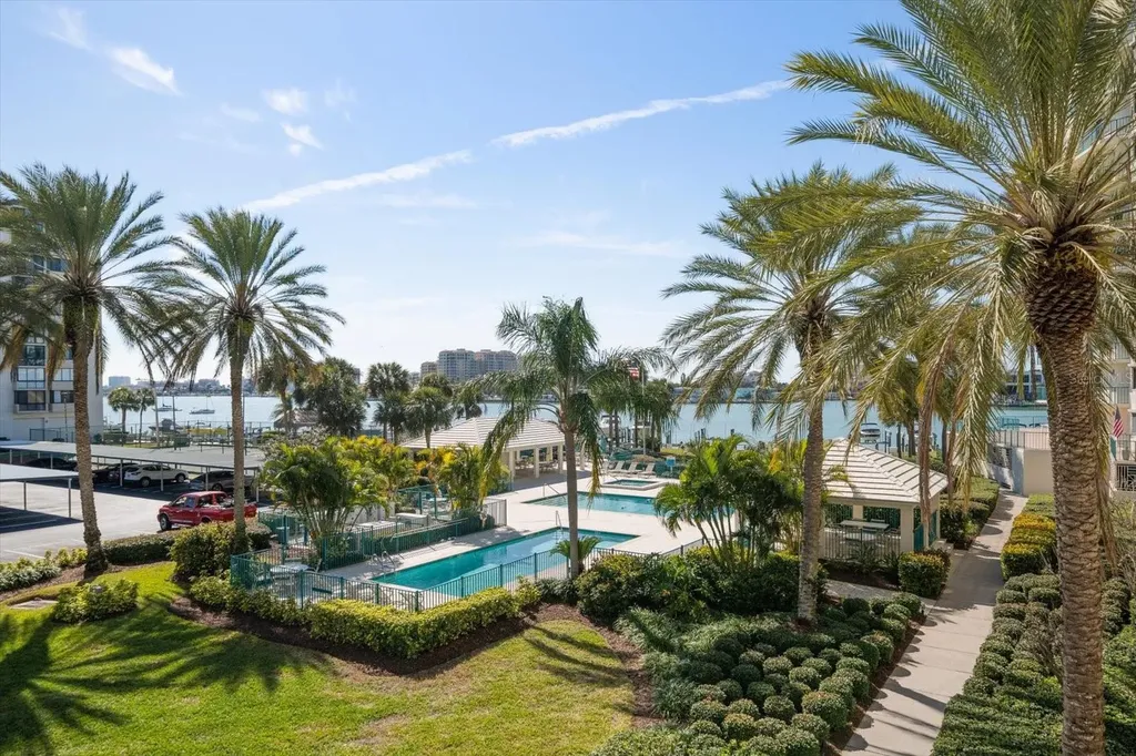 670 Island Way Clearwater Beach FL 33767