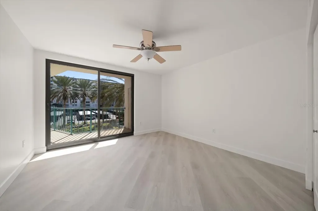 670 Island Way Clearwater Beach FL 33767