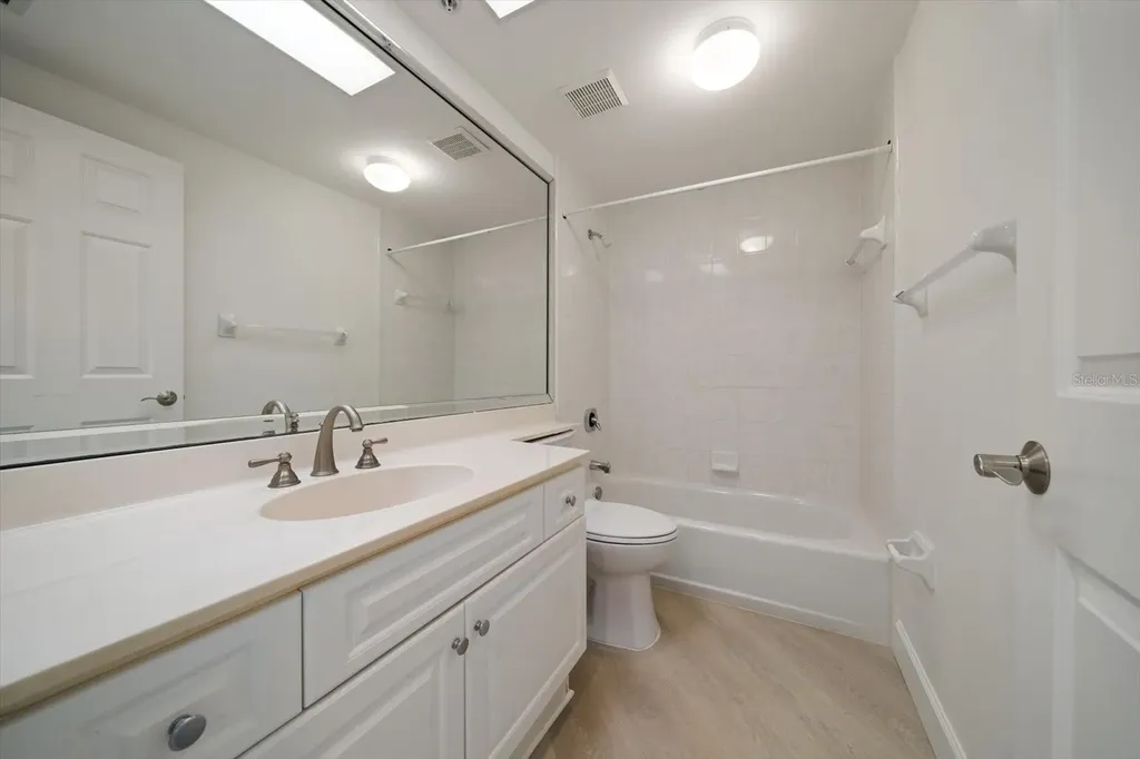 670 Island Way Clearwater Beach FL 33767