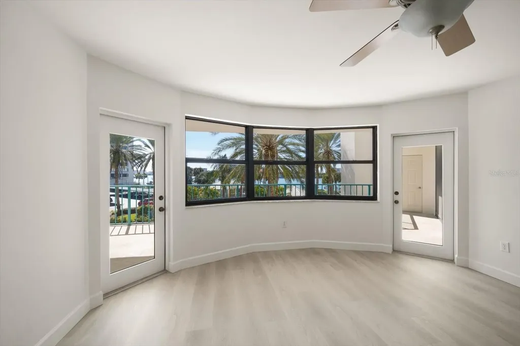 670 Island Way Clearwater Beach FL 33767