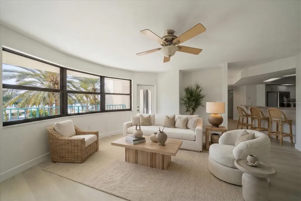 670 Island Way Clearwater Beach FL 33767