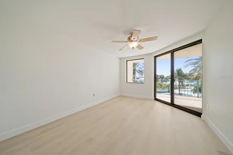 670 Island Way Clearwater Beach FL 33767