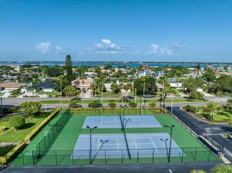 670 Island Way Clearwater Beach FL 33767