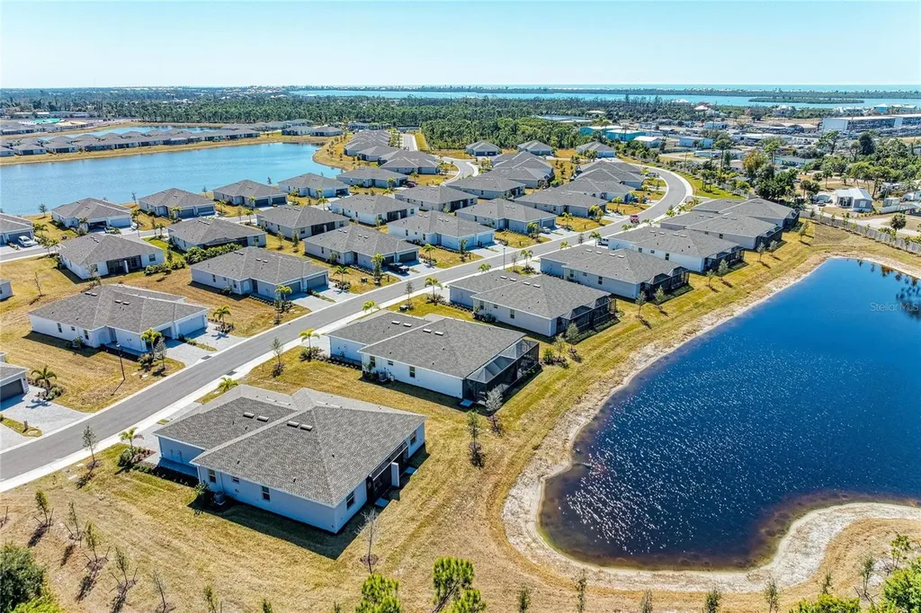 8613 Seasalt Loop Englewood FL 34224