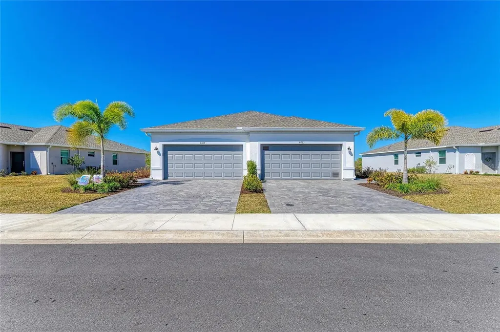 8613 Seasalt Loop Englewood FL 34224