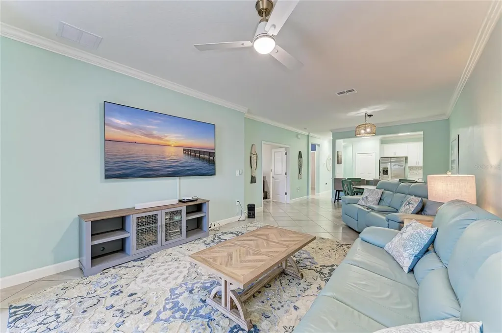 8613 Seasalt Loop Englewood FL 34224