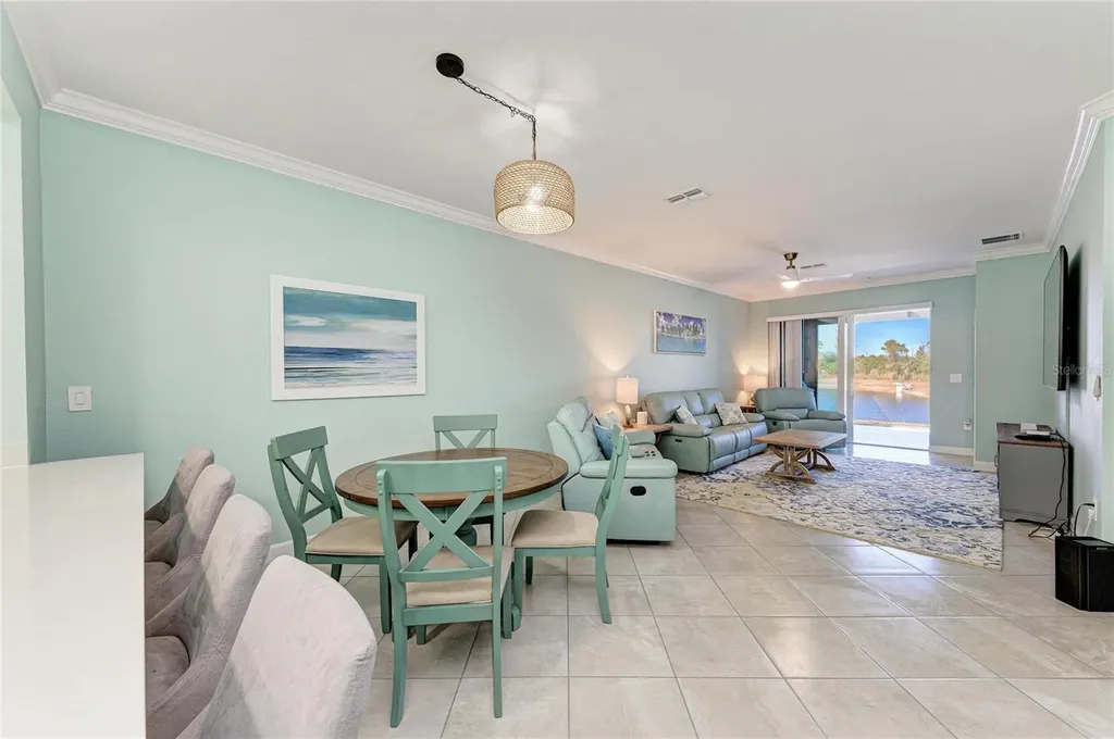 8613 Seasalt Loop Englewood FL 34224