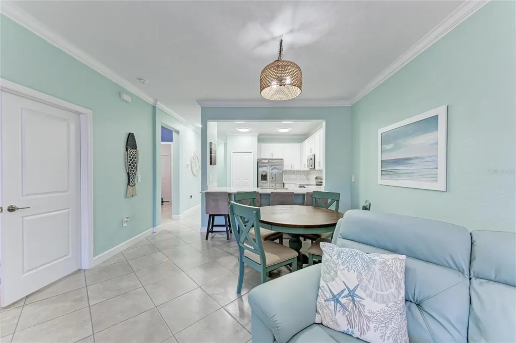 8613 Seasalt Loop Englewood FL 34224