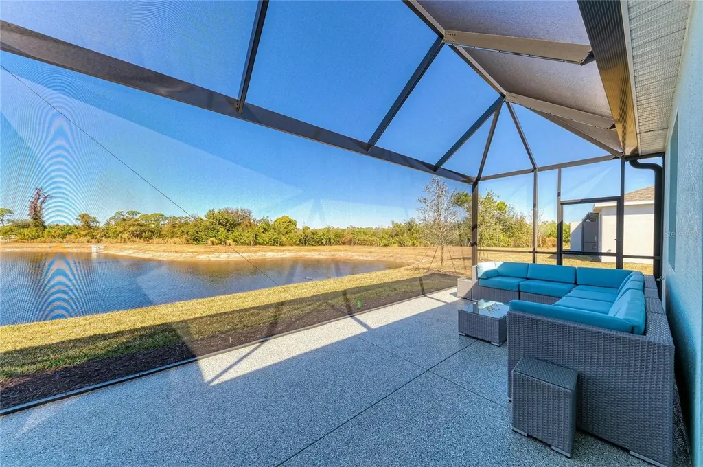 8613 Seasalt Loop Englewood FL 34224