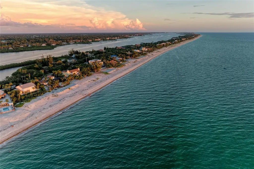 8613 Seasalt Loop Englewood FL 34224