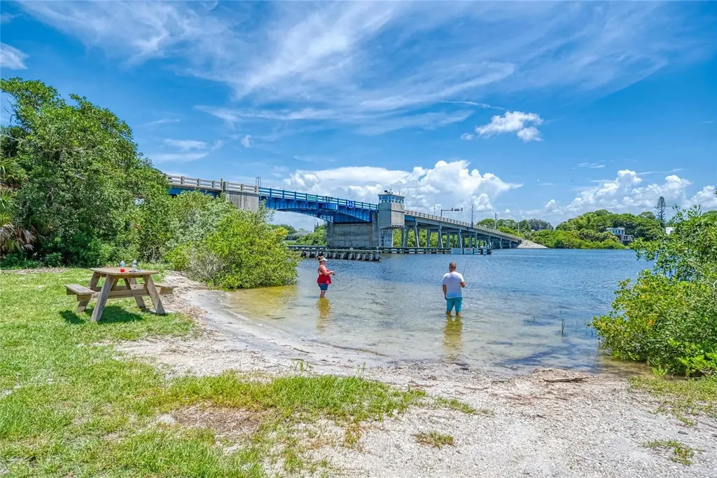 8613 Seasalt Loop Englewood FL 34224