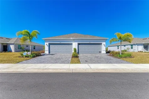 8613 Seasalt Loop Englewood FL 34224