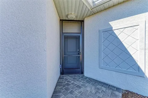 8613 Seasalt Loop Englewood FL 34224
