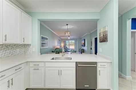 8613 Seasalt Loop Englewood FL 34224