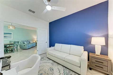 8613 Seasalt Loop Englewood FL 34224