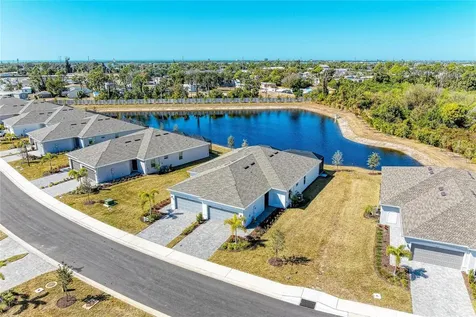 8613 Seasalt Loop Englewood FL 34224