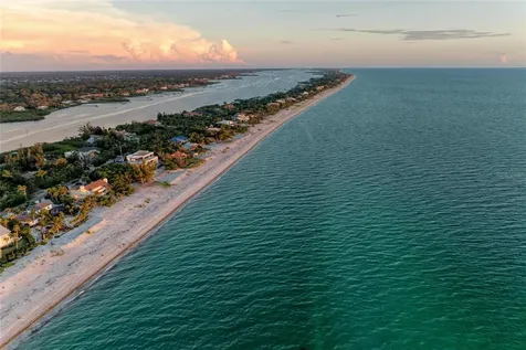 8613 Seasalt Loop Englewood FL 34224