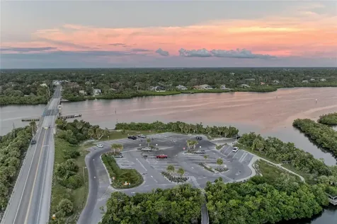 8613 Seasalt Loop Englewood FL 34224