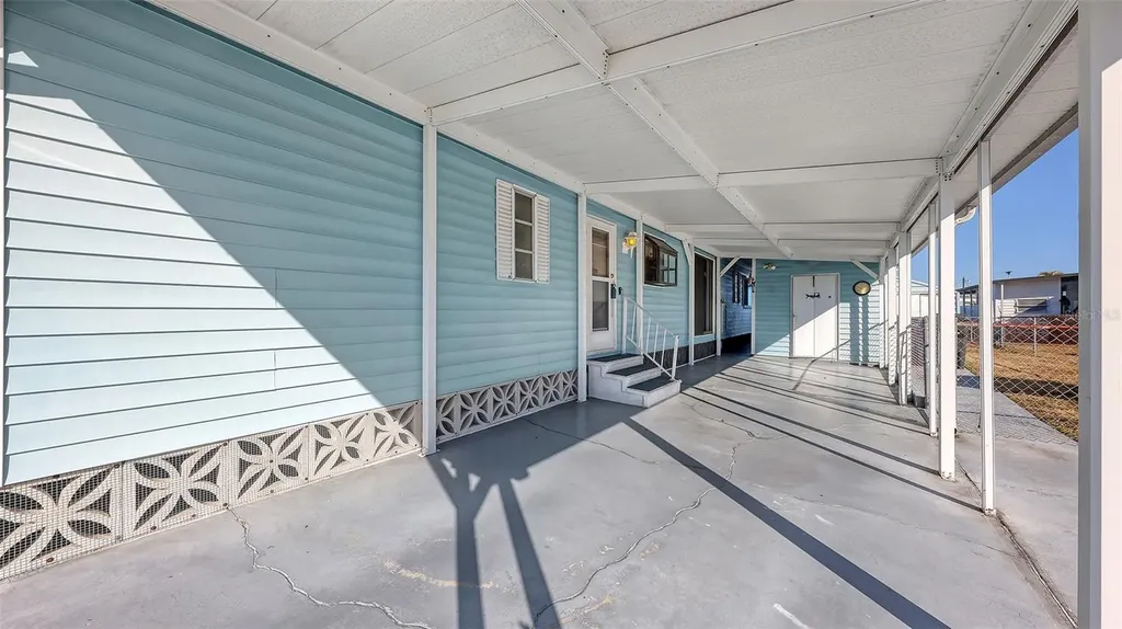 203 50th Avenue Plaza E Bradenton FL 34203