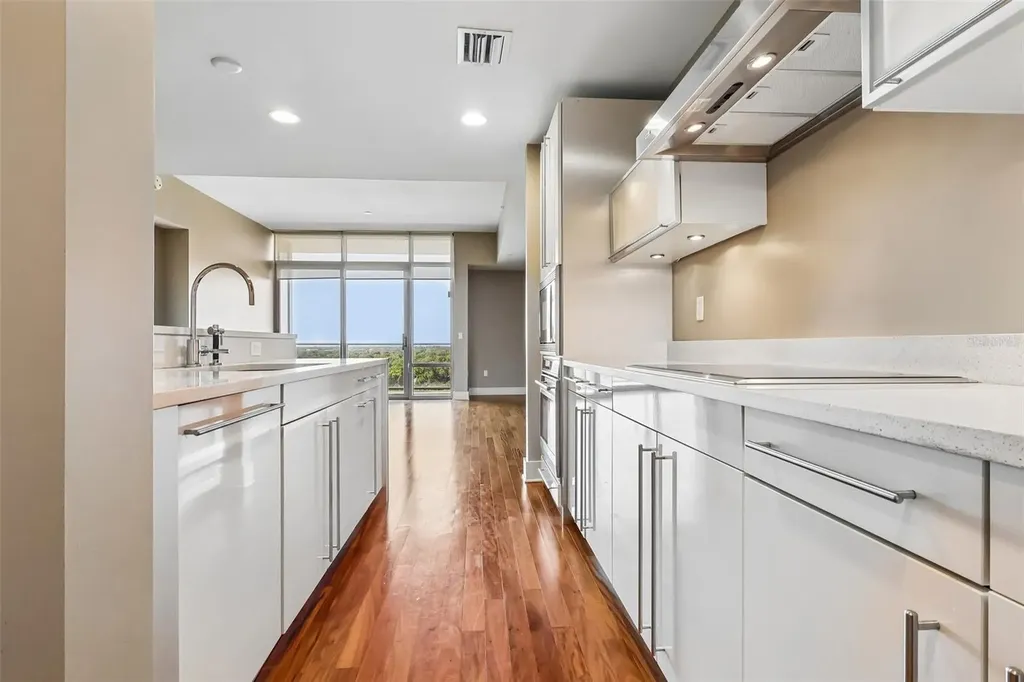 260 S Osceola Avenue Orlando FL 32801