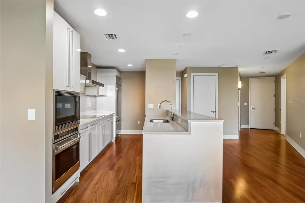 260 S Osceola Avenue Orlando FL 32801
