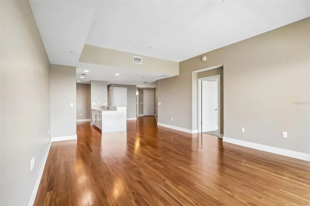 260 S Osceola Avenue Orlando FL 32801