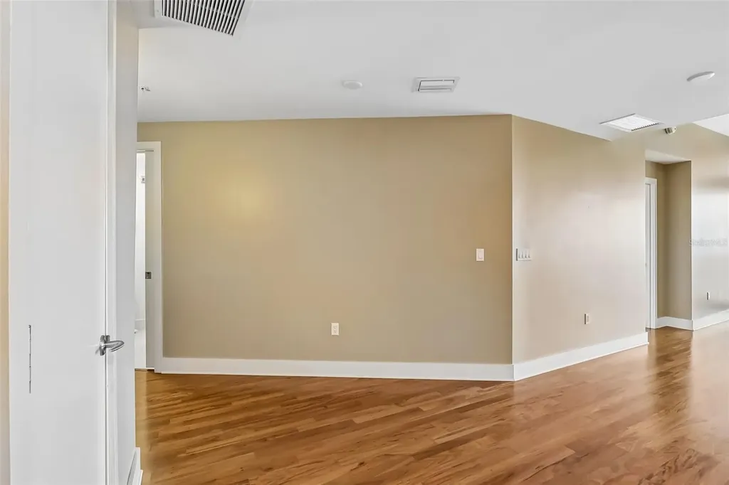 260 S Osceola Avenue Orlando FL 32801