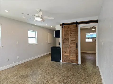 6801 48th Avenue N St Petersburg FL 33709