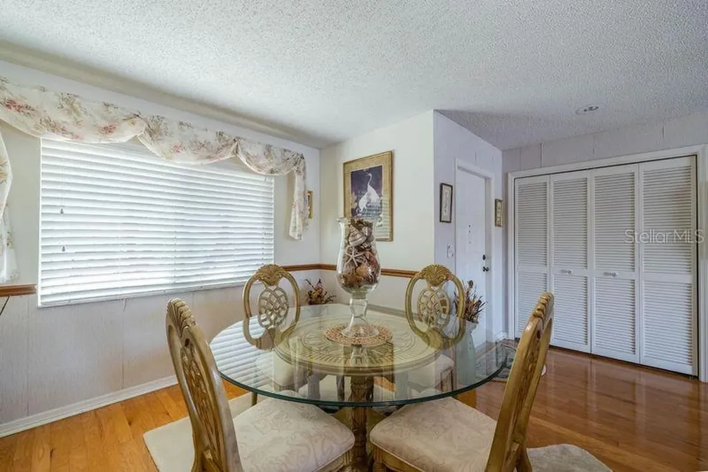 1723 Wolf Laurel Drive Sun City Center FL 33573