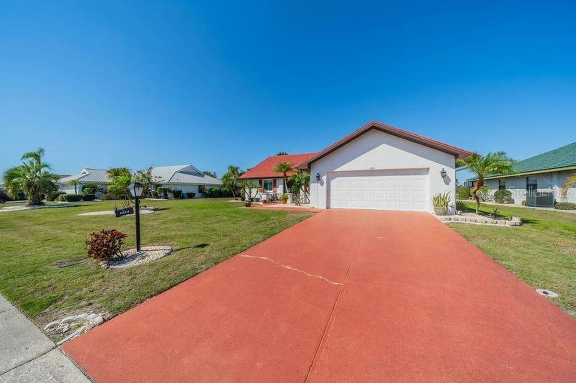 1723 Wolf Laurel Drive Sun City Center FL 33573