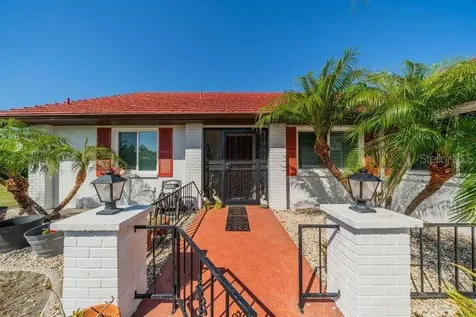 1723 Wolf Laurel Drive Sun City Center FL 33573