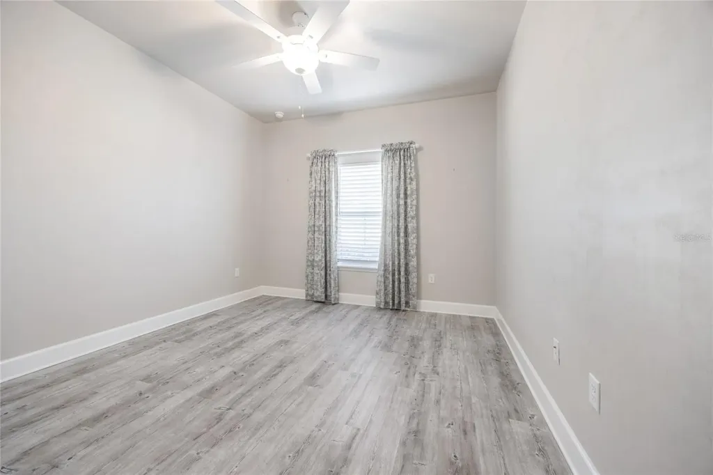 12945 NW 12 Road Newberry FL 32669