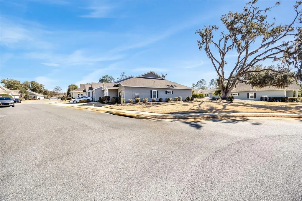 12945 NW 12 Road Newberry FL 32669