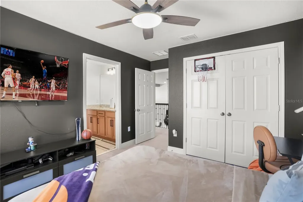 6076 Sierra Crown Street Mount Dora FL 32757