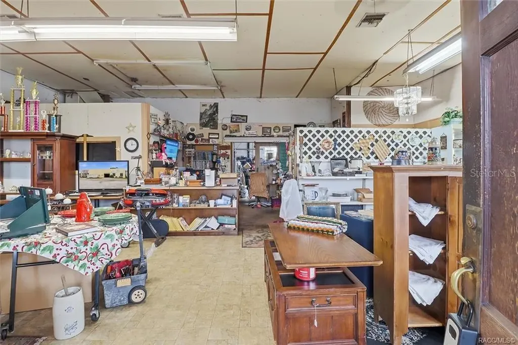 103 N Main Street Chiefland FL 32626